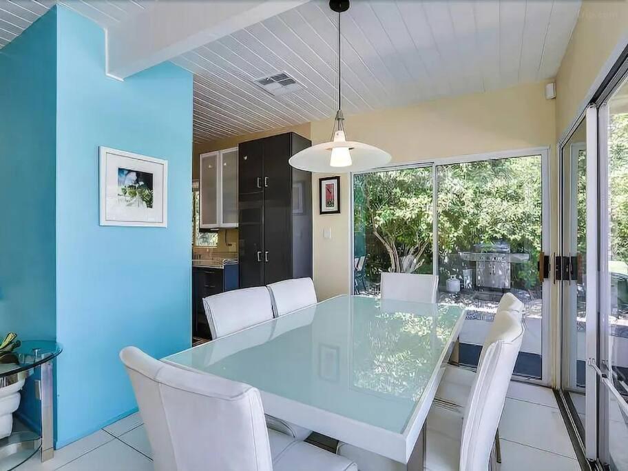Serene 4 Bed 3 Bath Heated Pool Natural Backyard Heart Of Палм Спринг Екстериор снимка